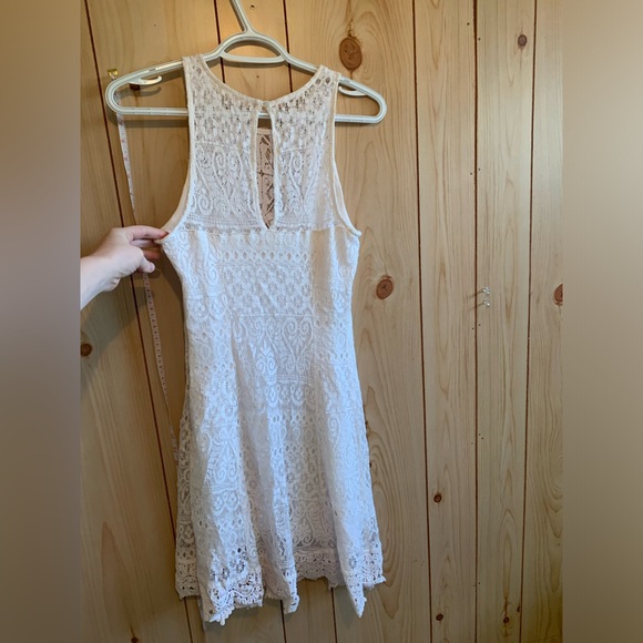 Hollister size medium-white short dress - Picture 3 of 9